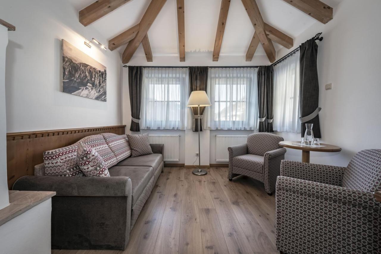 Hotel Dosses Тірес Екстер'єр фото