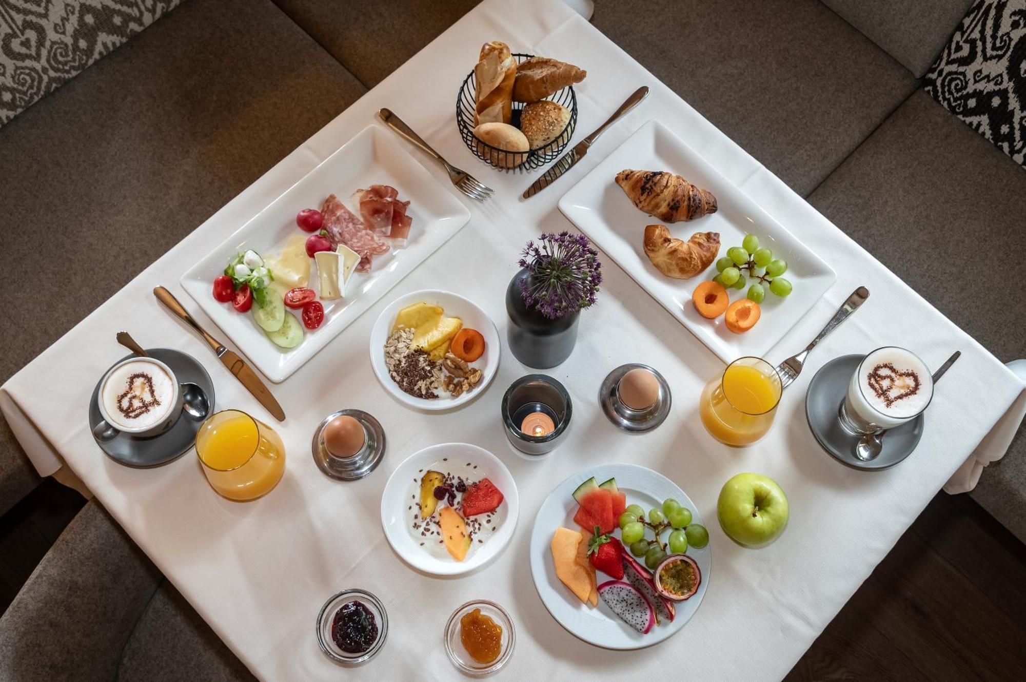 Hotel Dosses Тірес Екстер'єр фото